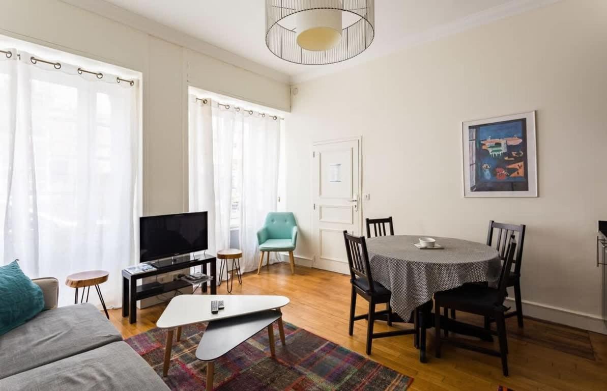 LE CHAPITRE - Appartement charmant au cœur du centre historique - 1 chambre Rennes Extérieur photo