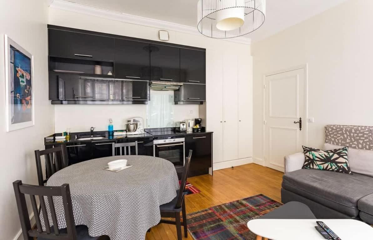 LE CHAPITRE - Appartement charmant au cœur du centre historique - 1 chambre Rennes Extérieur photo